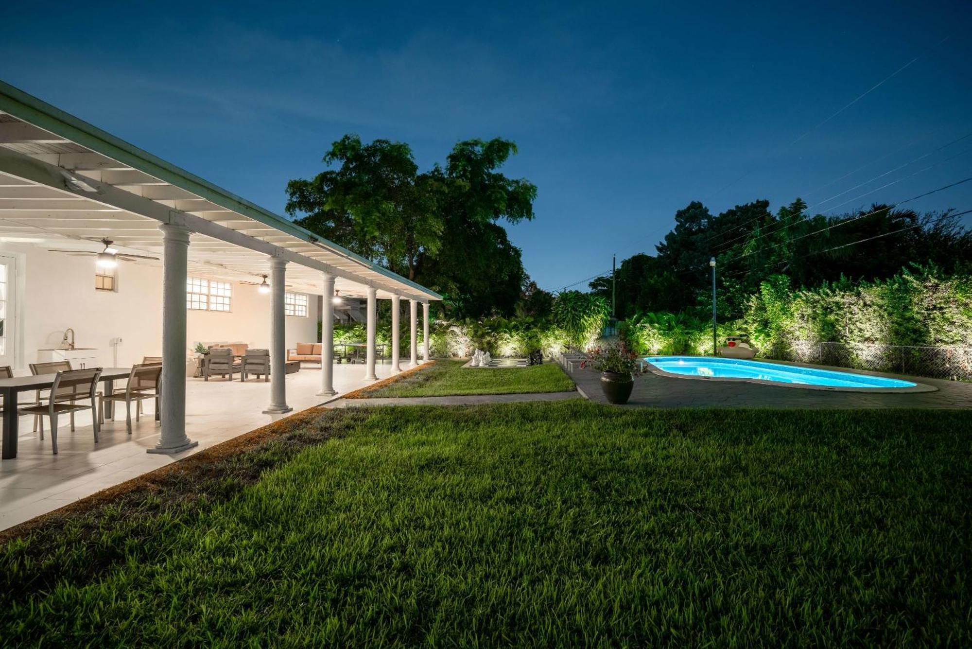 فيلا New Tropical Oasis Retreat In ميامي المظهر الخارجي الصورة